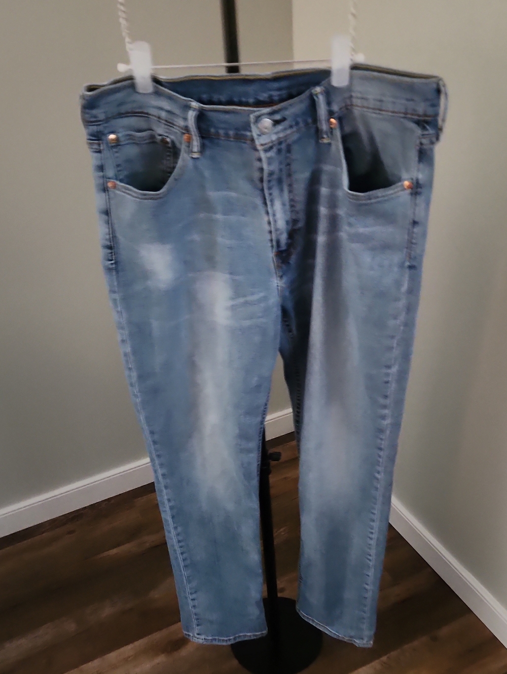 Men's Levis 541 Athletic Taper Jeans 33x32